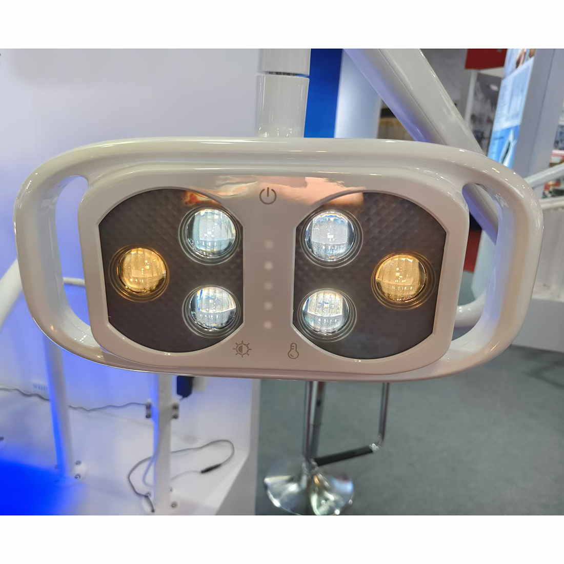 6LED Dental Oral Operation Lam - Teeth Whitening With Light 评论和价格